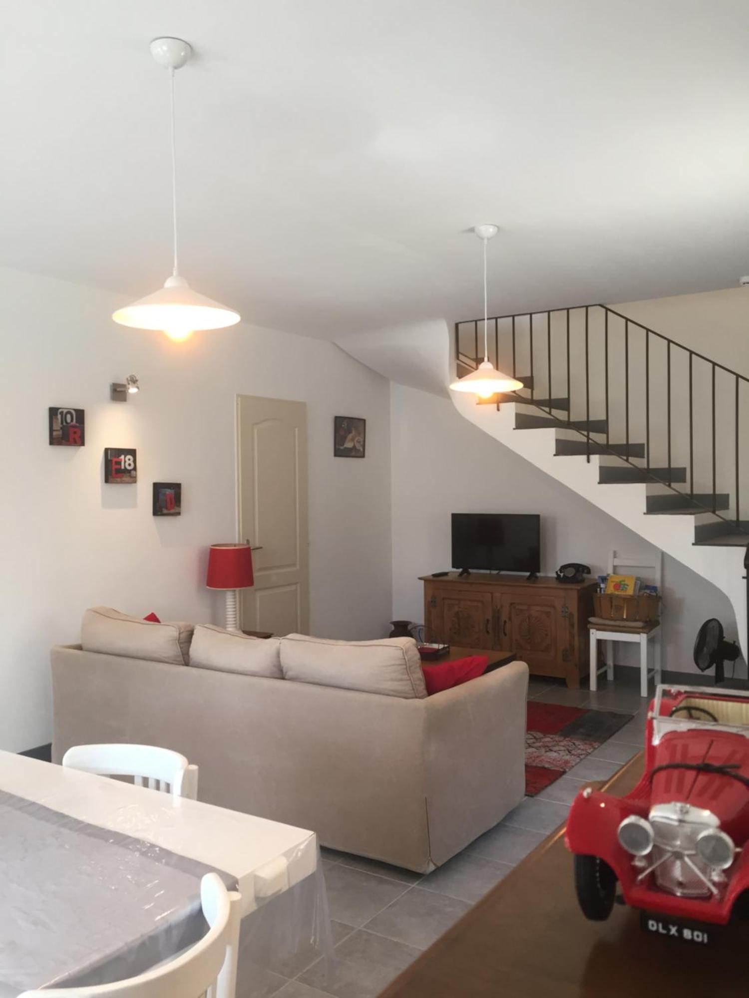 Maison De Vacances Jocelyne Lauris Ngoại thất bức ảnh